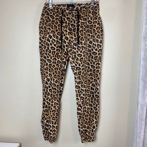 ANIMAL PRINT DENIM JOGGERS SIZE SMALL
